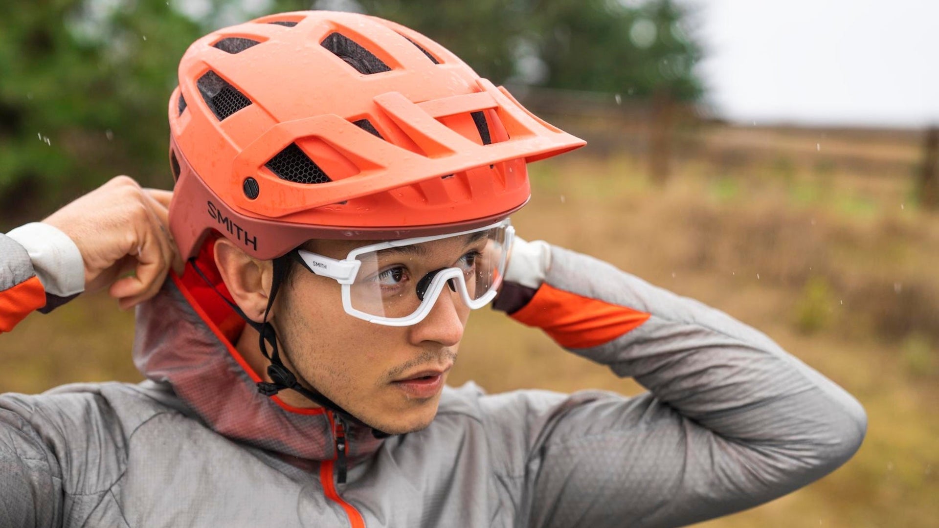 How to Measure Yourself for a Bike Helmet | Smith Optics How to Measure Yourself for a Bike Helmet | Smith Optics