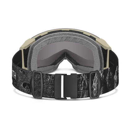 4D MAG Low Bridge Fit, Black | ChromaPop Photochromic Red Mirror