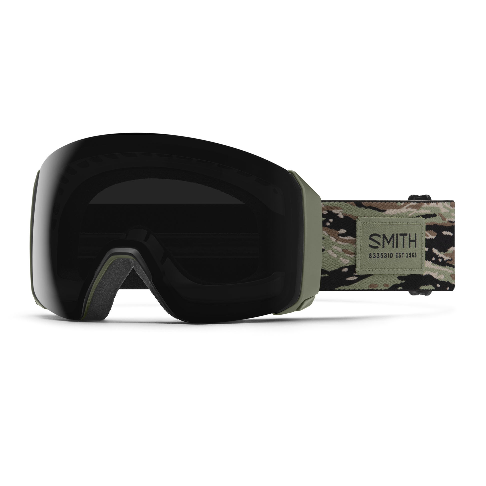 4D MAG XL Low Bridge Fit, Black | ChromaPop Photochromic Red Mirror