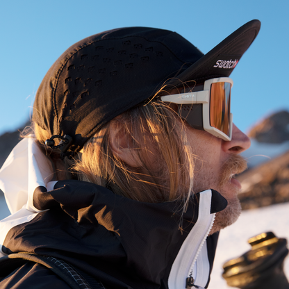 Pursuit, Matte Black | ChromaPop Glacier Photochromic Copper To Gray With Blue Mirror