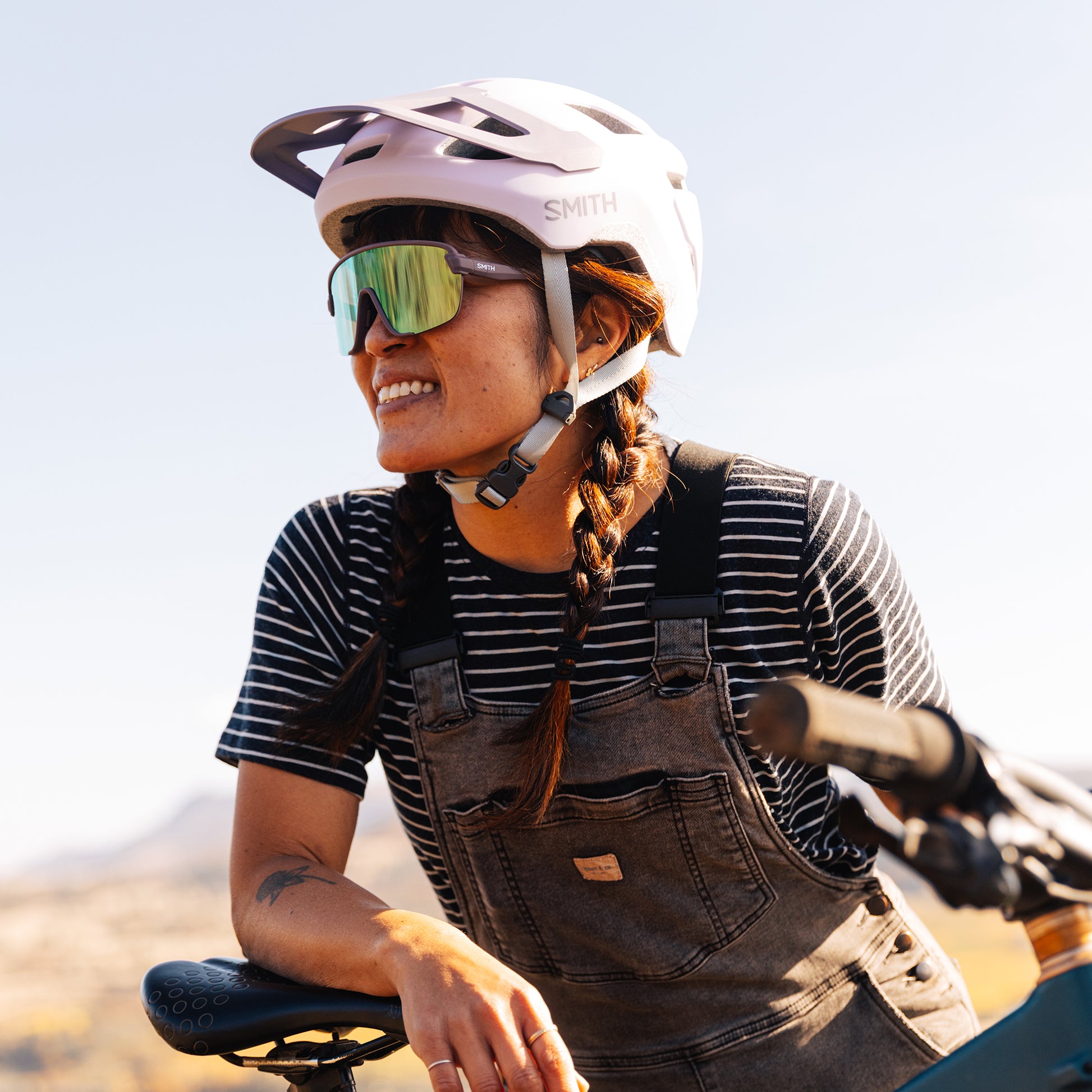 Bobcat, Matte Chalk Rose | ChromaPop Rose Gold Mirror