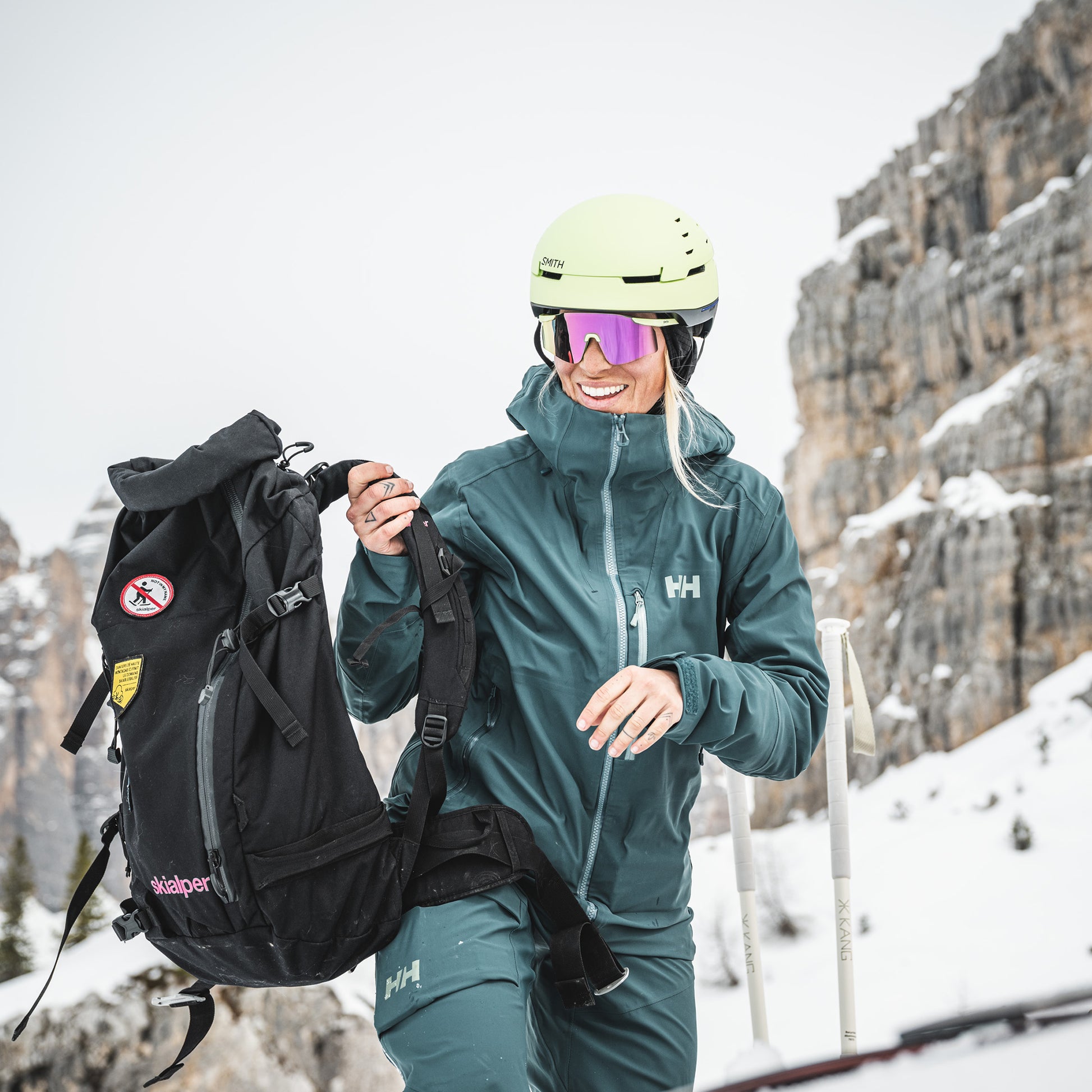 Defy, Matte Chalk Rose | ChromaPop Rose Gold Mirror