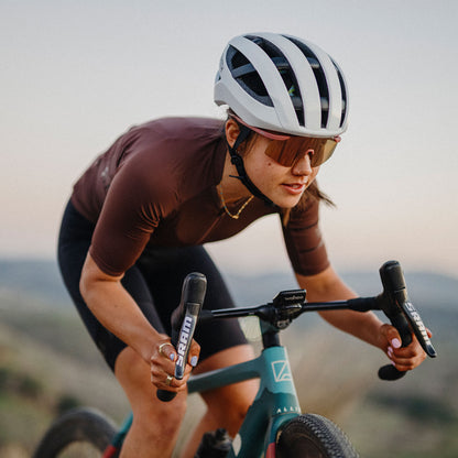 Defy, Rose craie mat | ChromaPop Or rose miroir