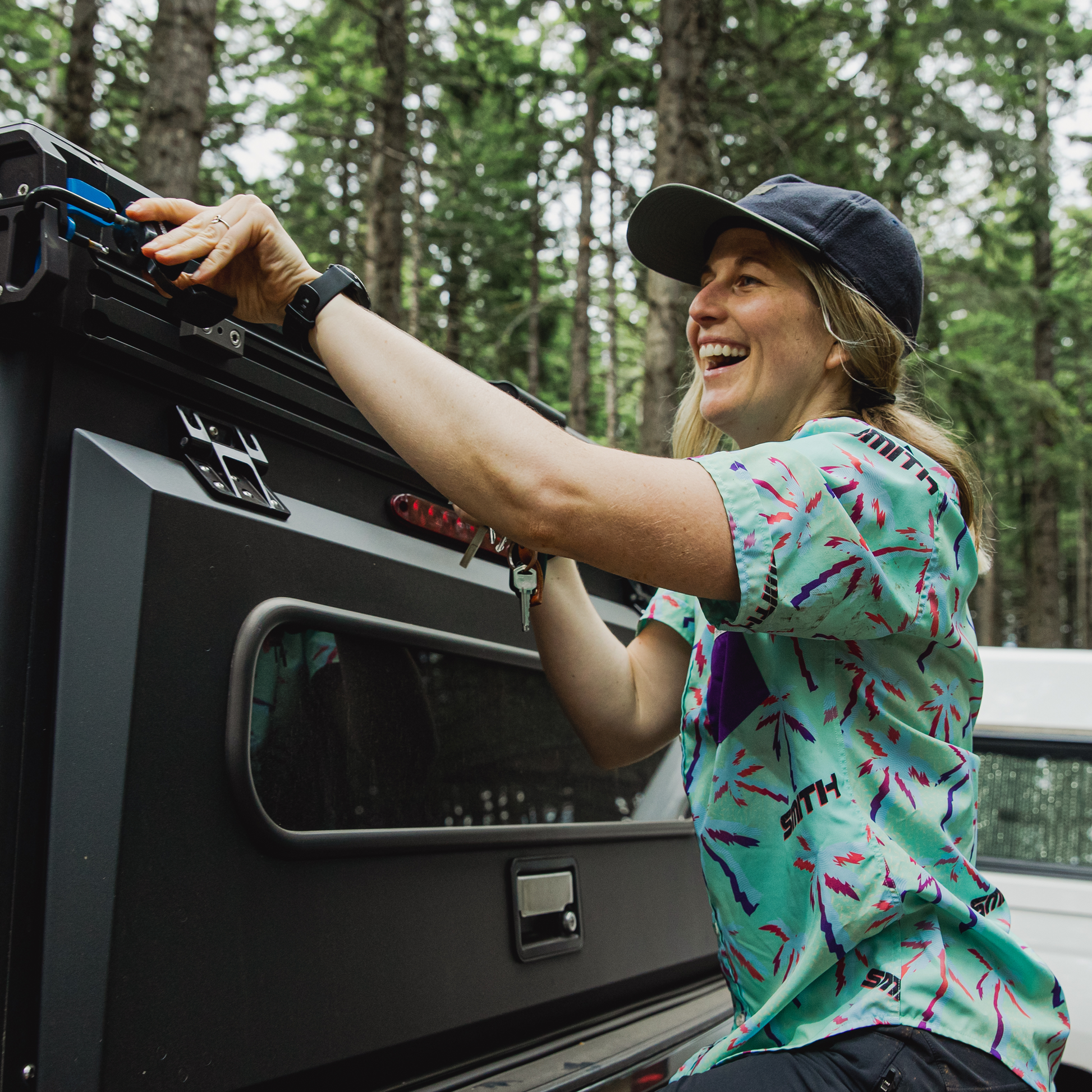 Smith x Party Shirt International | MTB Jersey, Dirt Surfer + XS