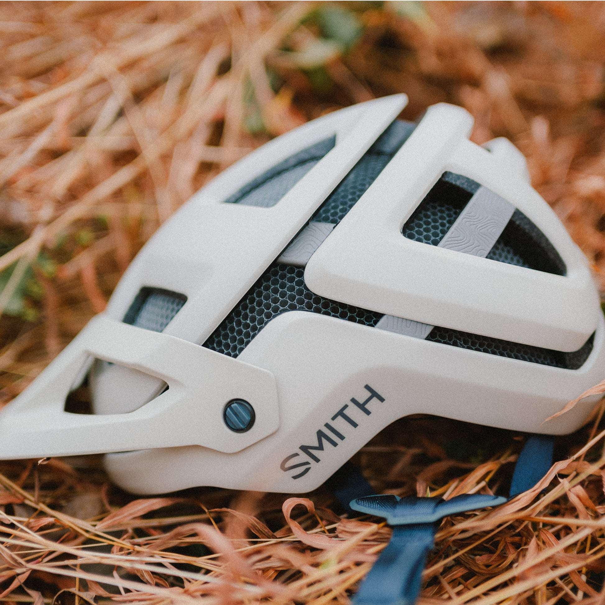 Forefront 3 Mips® | Helmet