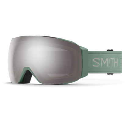 I/O MAG Low Bridge Fit, Black | ChromaPop Pro Photochromic Blue Mirror