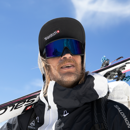 Pursuit, Matte Black | ChromaPop Glacier Photochromic Copper To Gray With Blue Mirror