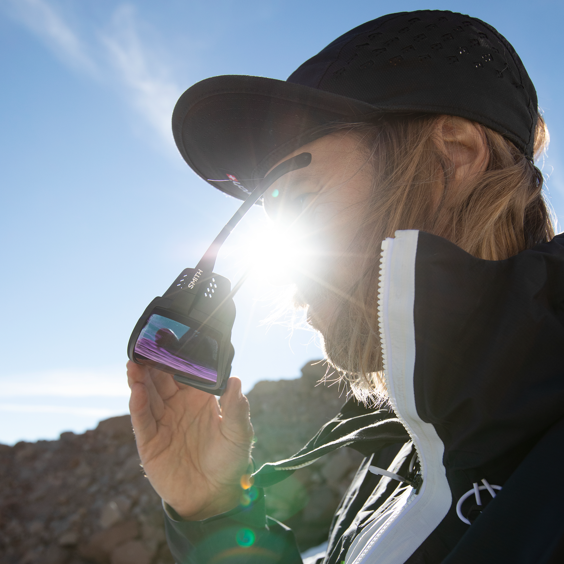 Pursuit, Matte Black | ChromaPop Glacier Photochromic Copper To Gray With Blue Mirror