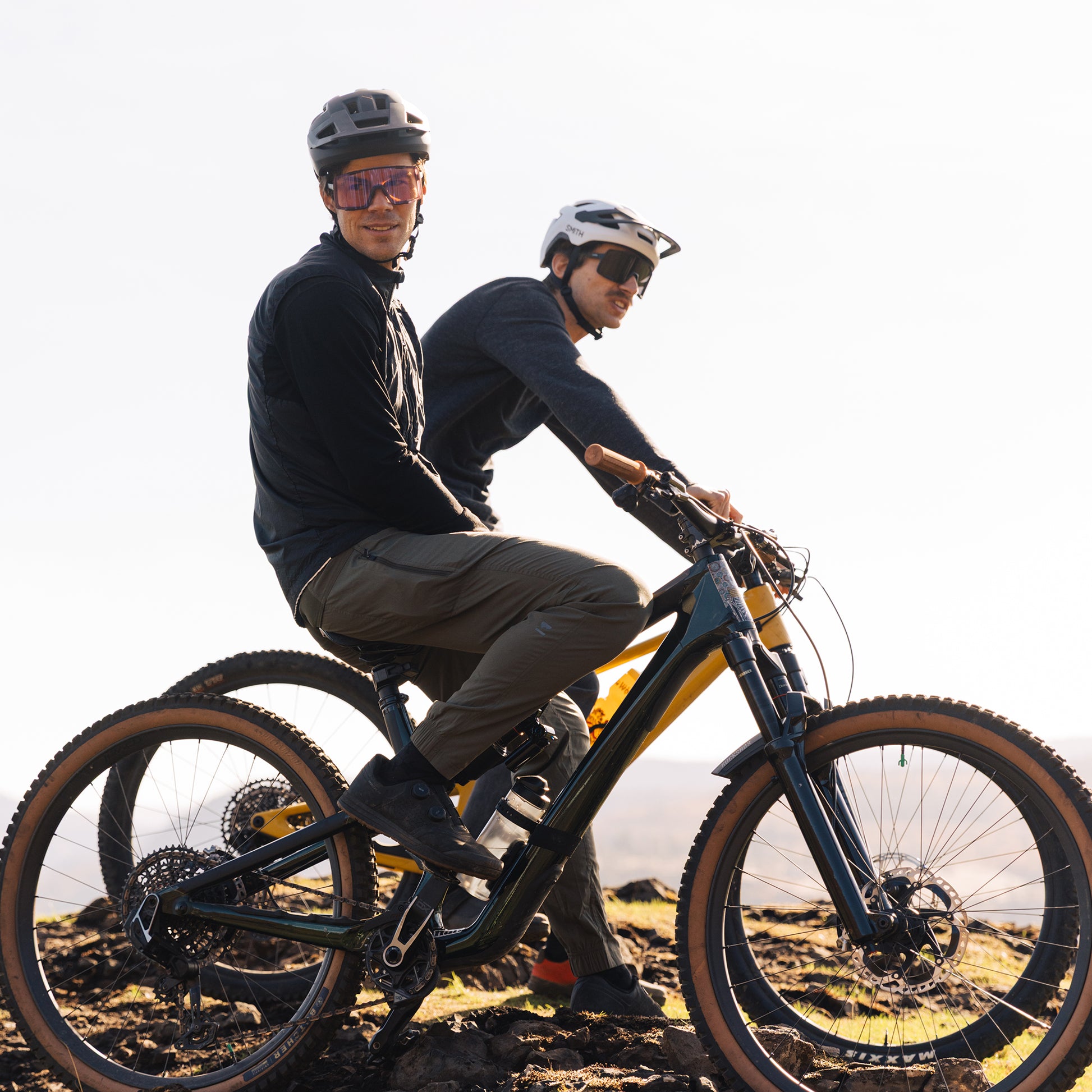 Syncline, Matte Meteorite Crystal | ChromaPop Low Light Rose Blue Mirror