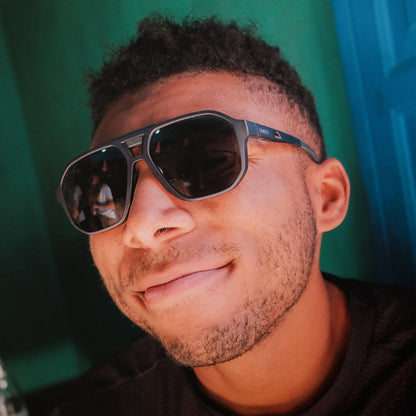 Ferme, lunettes de soleil + Fathom mat | ChromaPop Noir polarisé