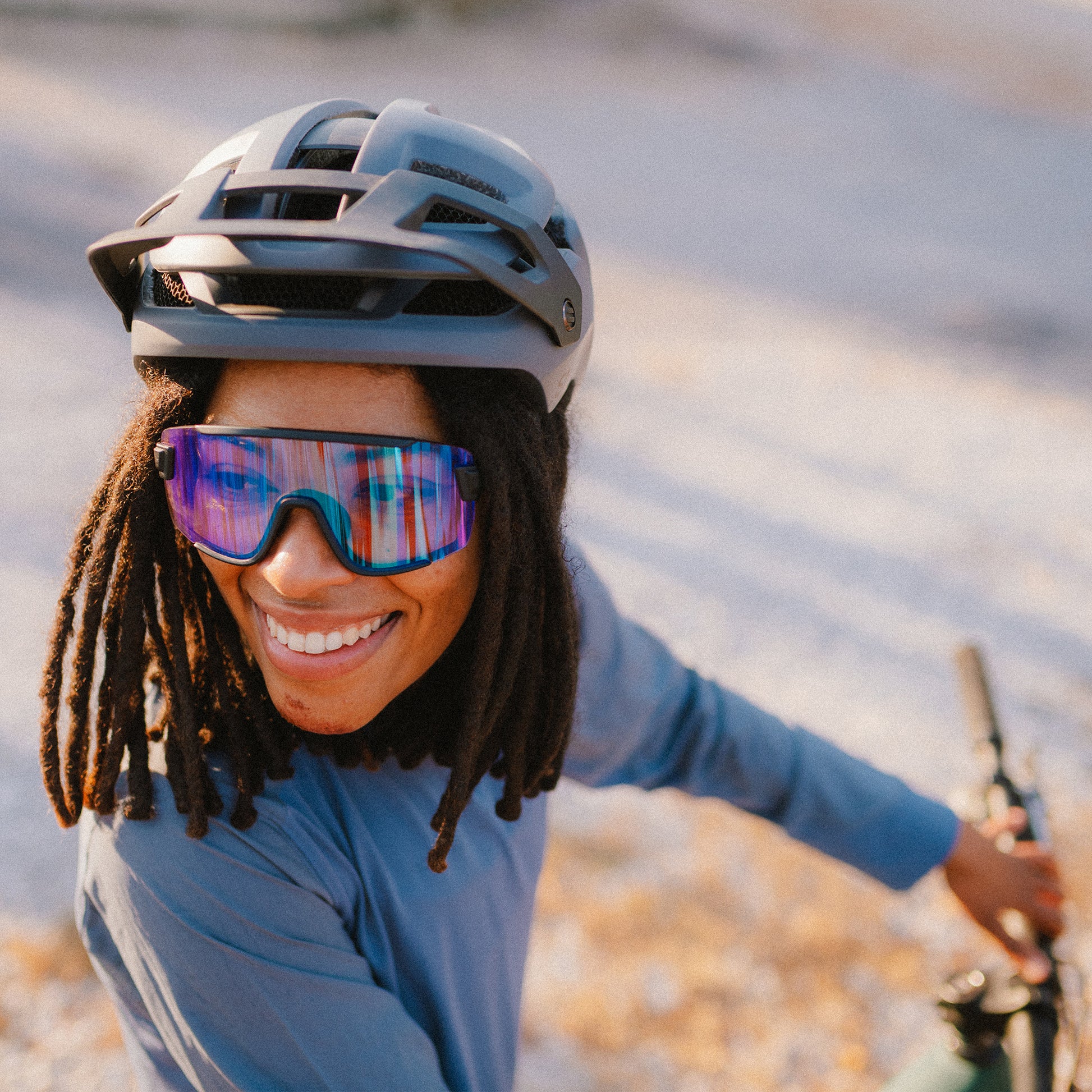 Wildcat, Matte Black | ChromaPop Glacier Photochromic Copper Blue Mirror