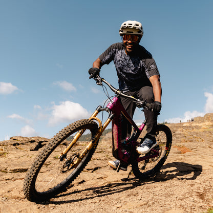 Wildcat, Matte Black | ChromaPop Red Mirror