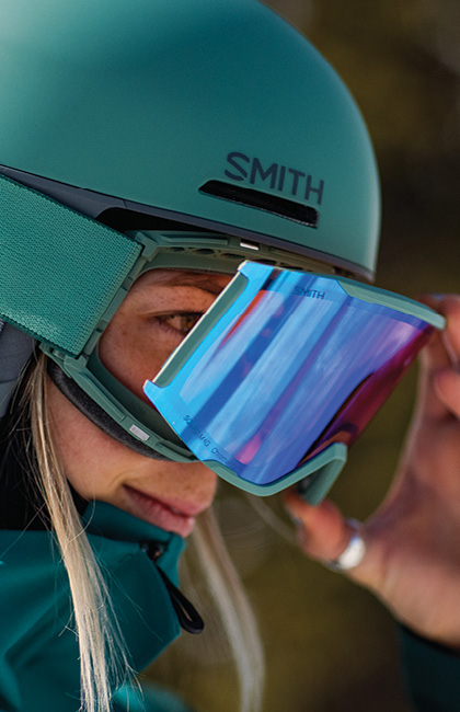 Buy Squad MAG Low Bridge Fit starting at USD 240.00 | Smith Optics